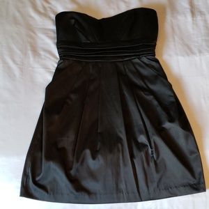 Formal strapless dress